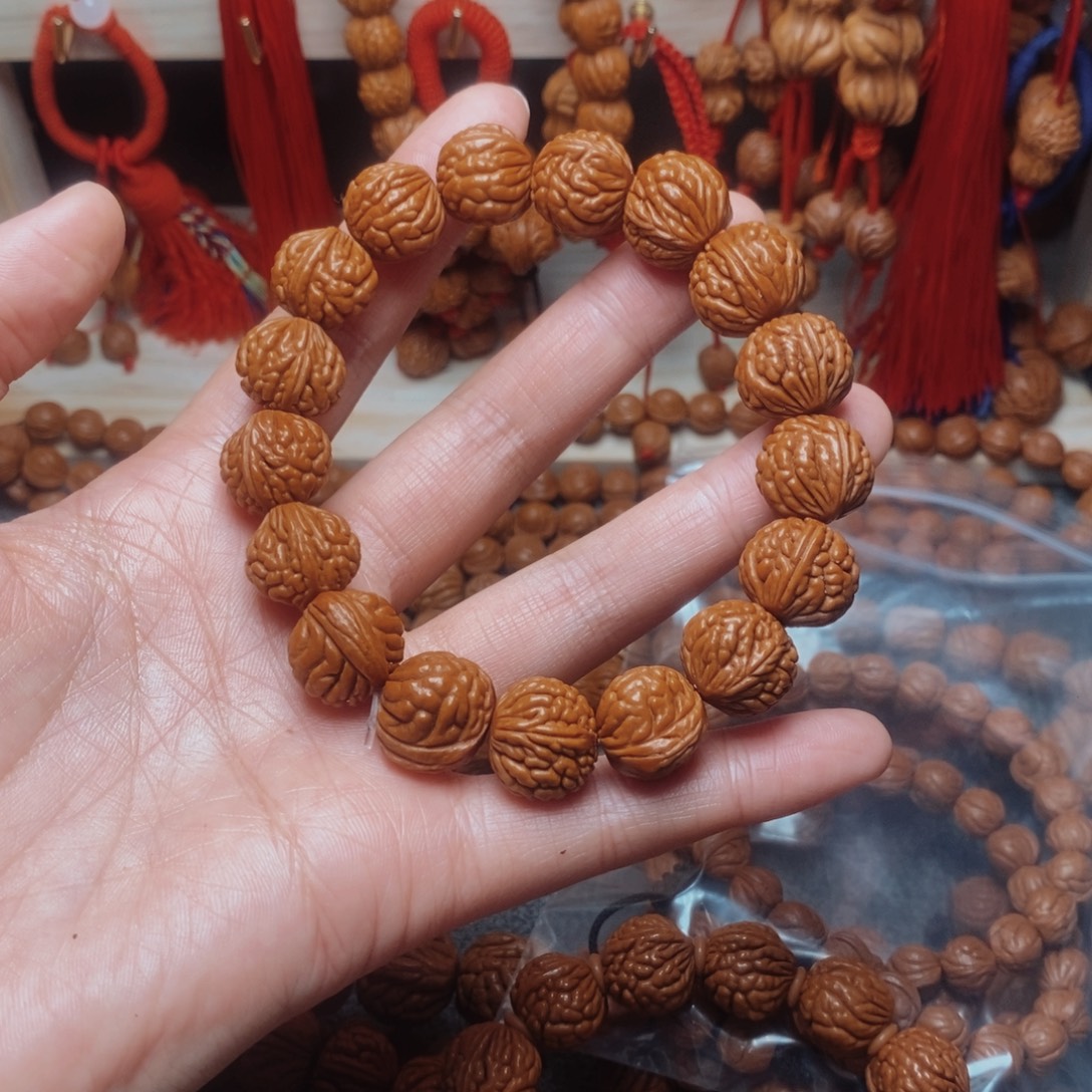 桃核吊坠桃枭手串1