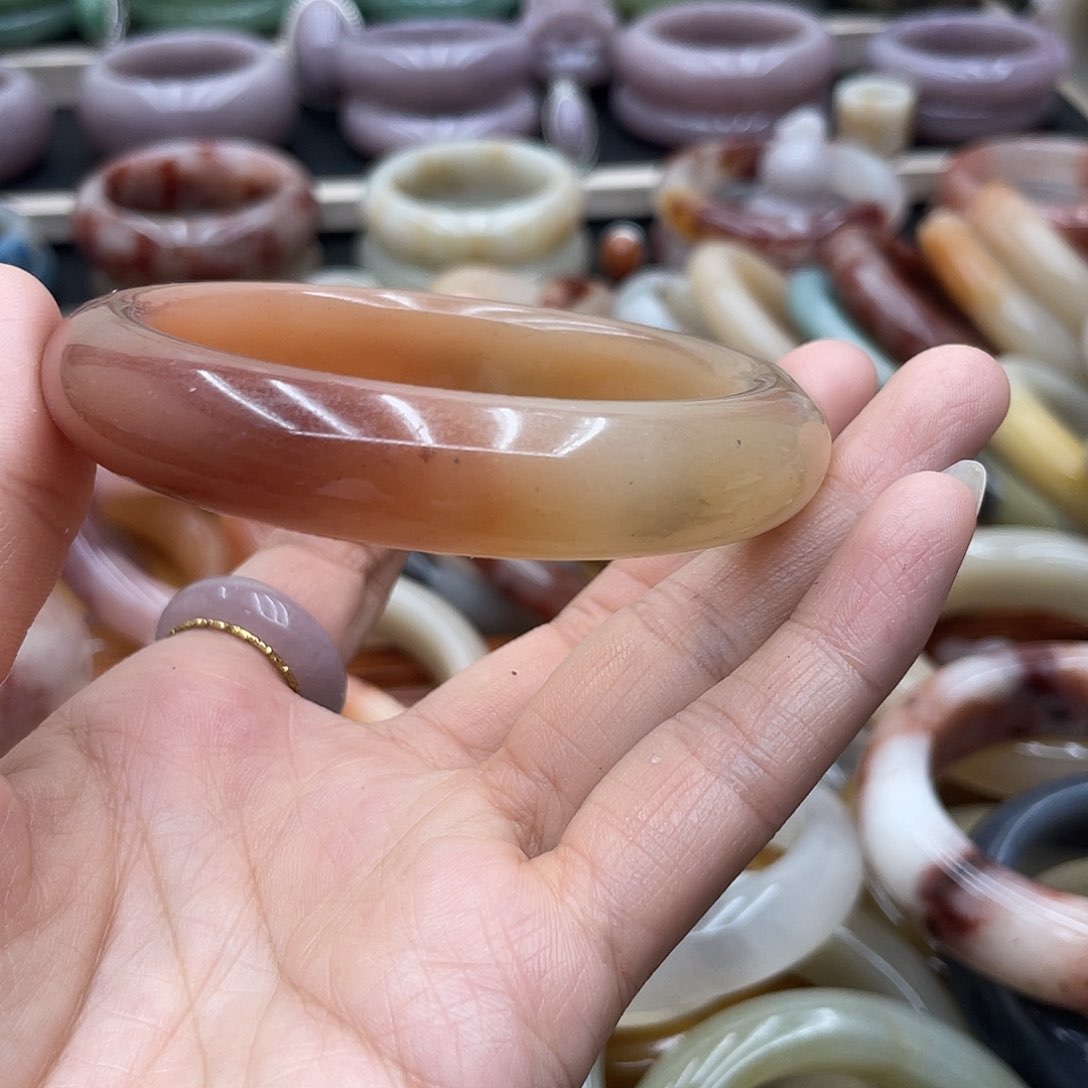 石英岩玉未镶嵌圈口60三**家