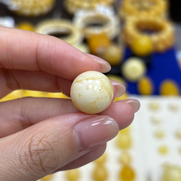 15.0mm 小妖珠宝天然原矿琥珀蜜蜡