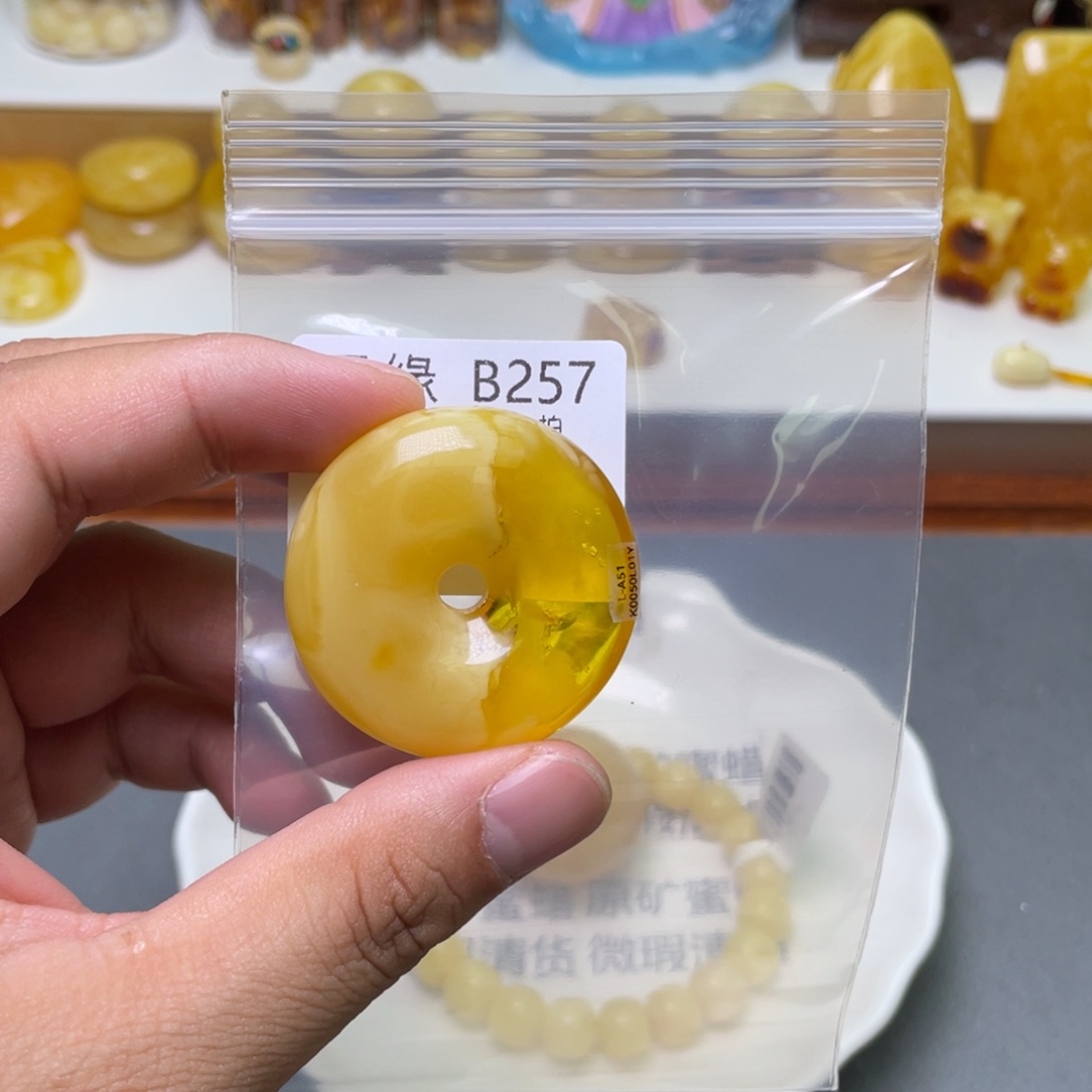 琥珀珠宝奇石未镶嵌阿**佛