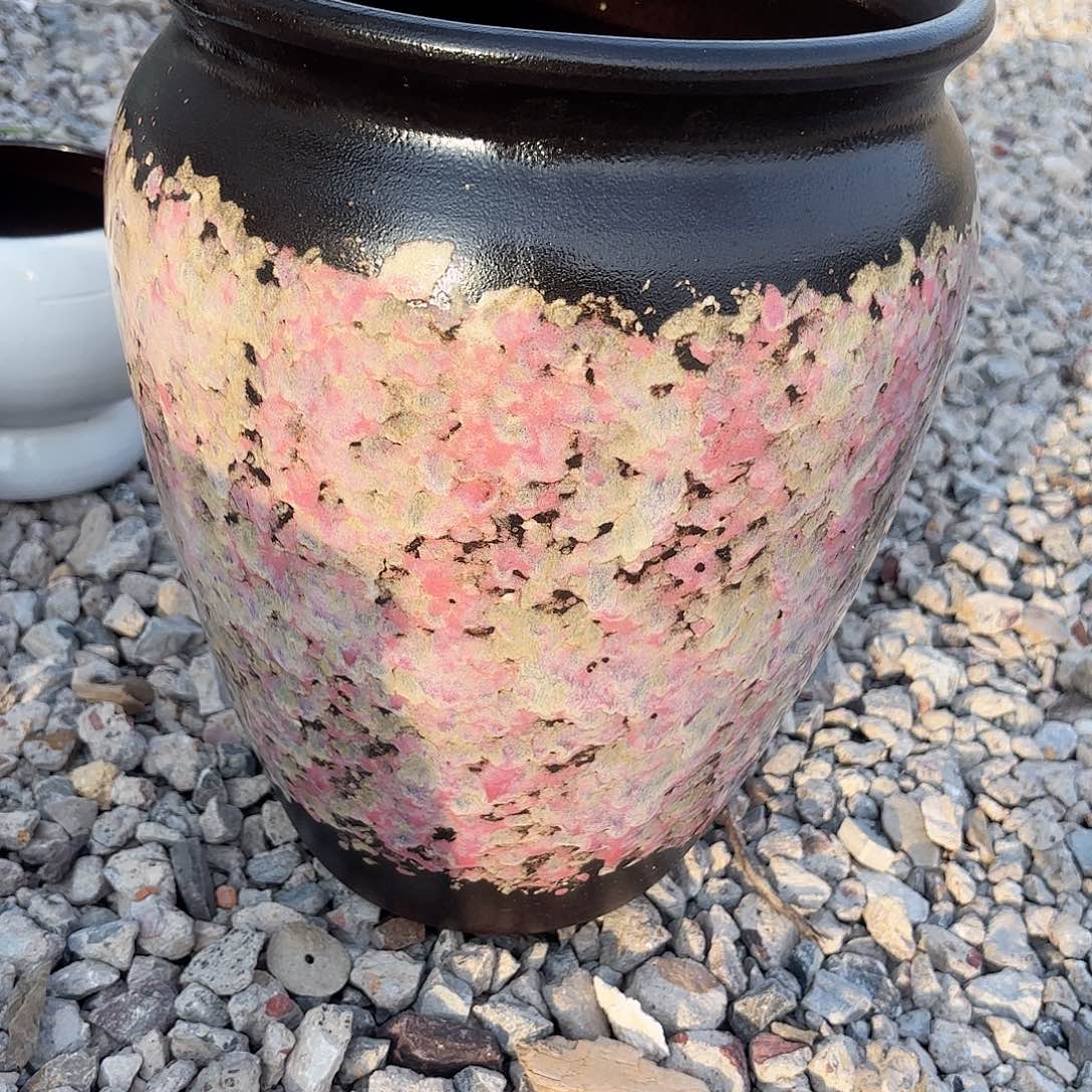 紫砂花盆油画口径25高度33