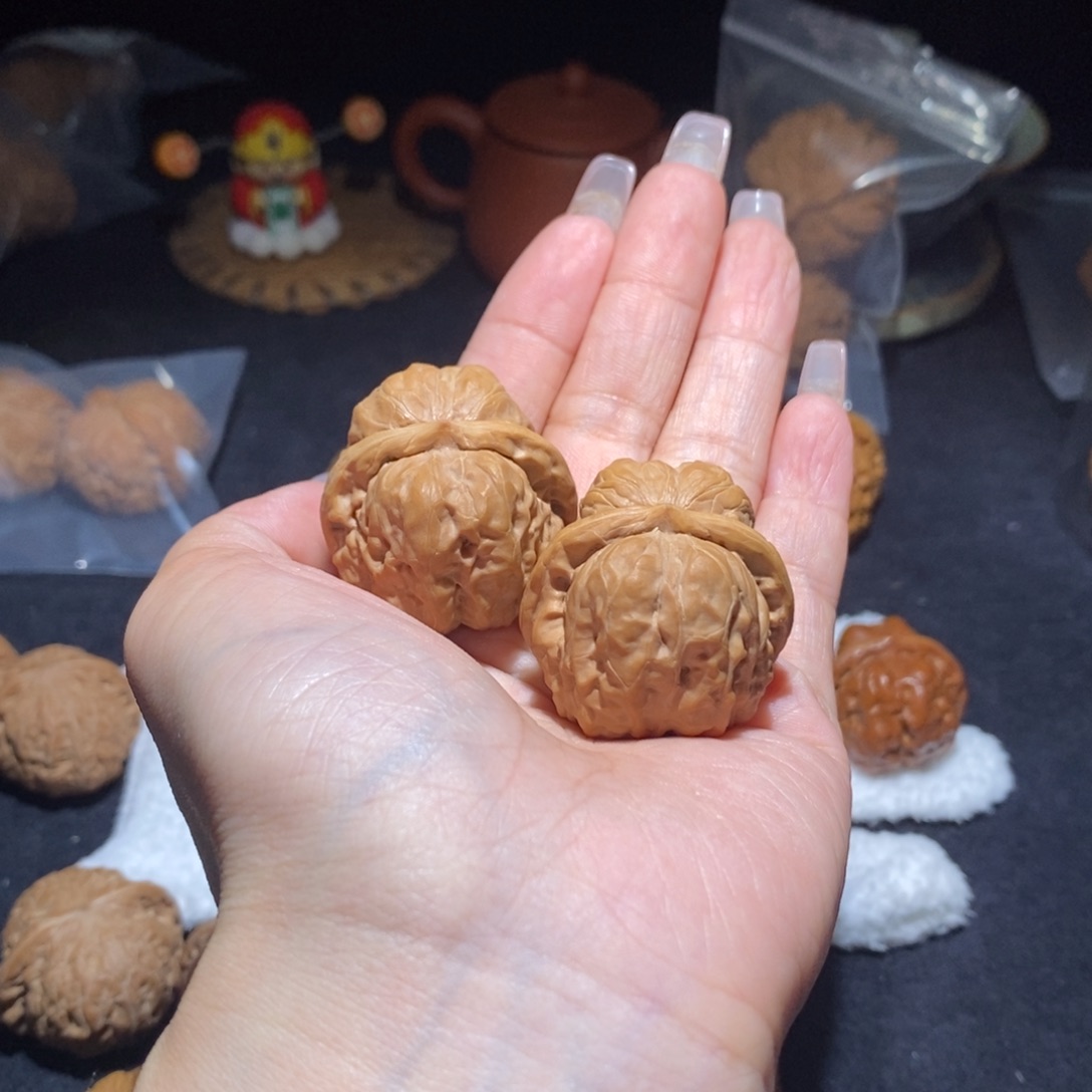 文玩核桃吊坠蛙蛙36