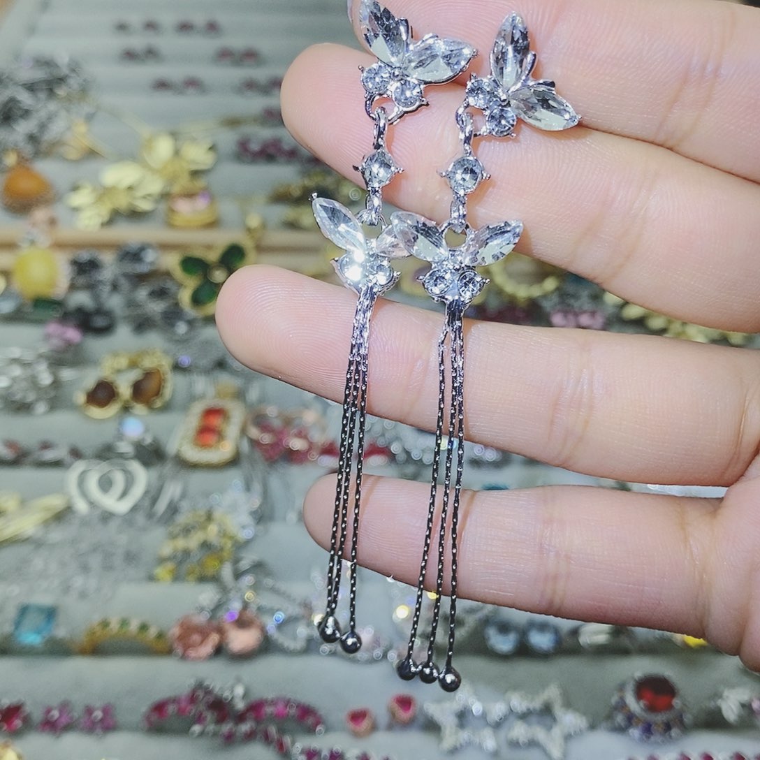 【闪购商品】托帕石耳饰银S925镶嵌