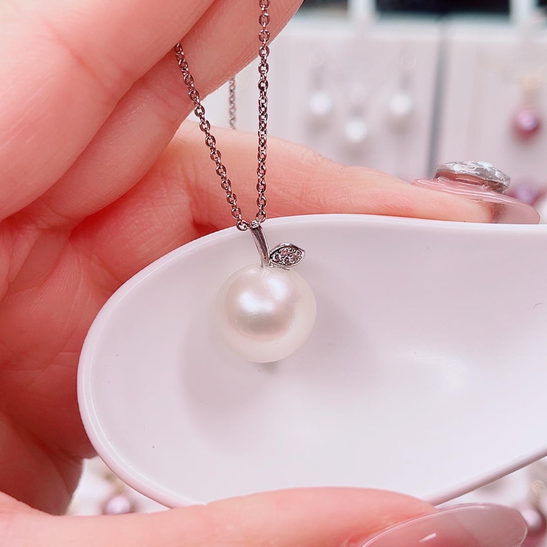 淡水珍珠吊坠(赠链)合金