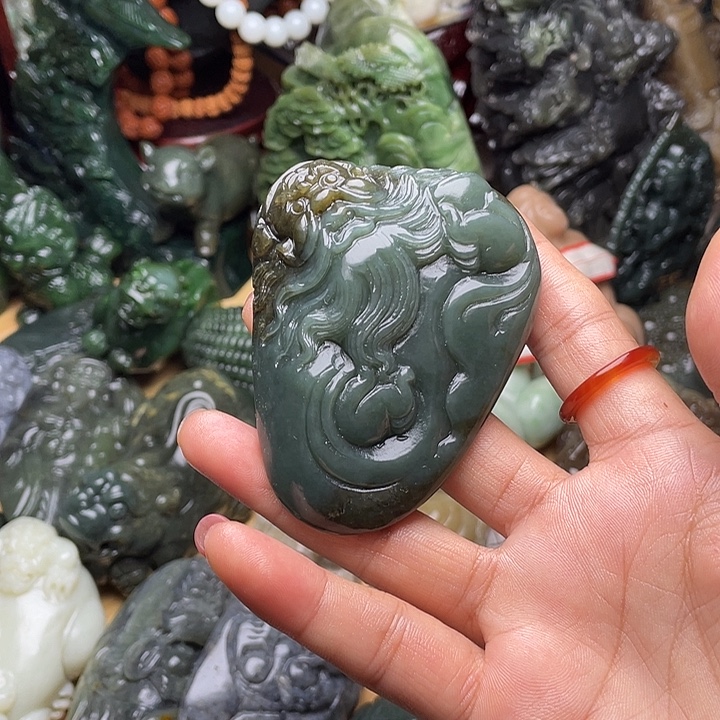 未镶嵌和田玉挂件