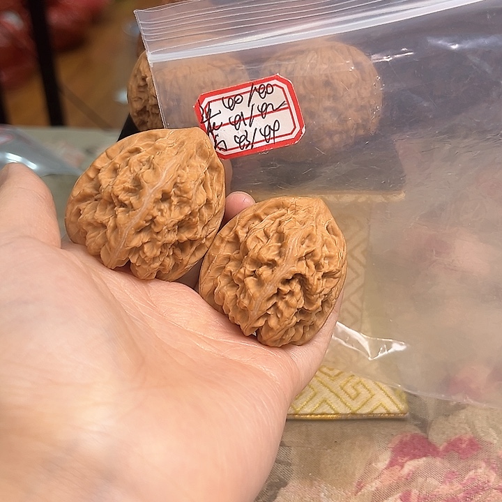 文玩核桃吊坠马蹄