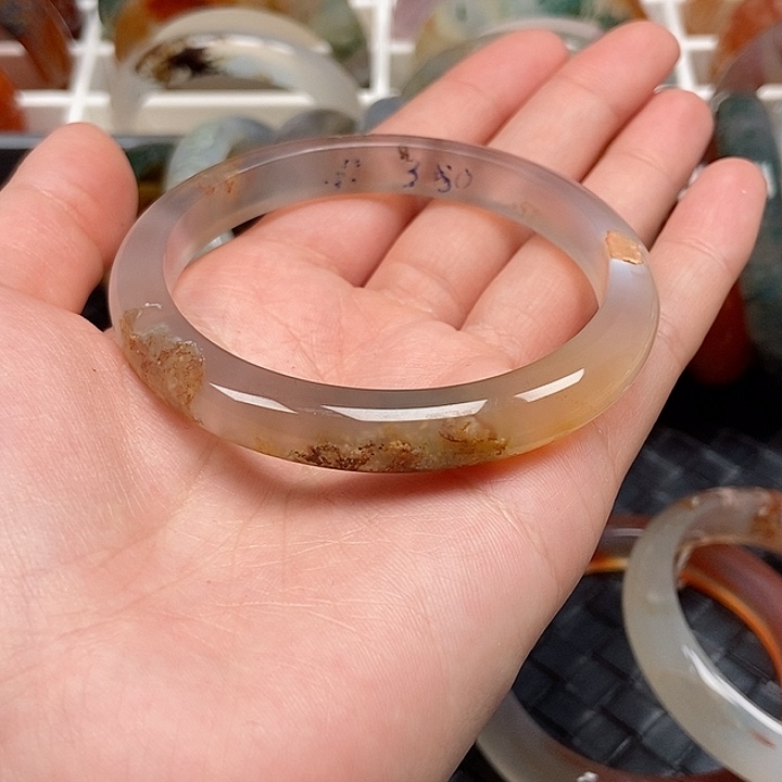 手镯玛瑙/玉髓未镶嵌?****?