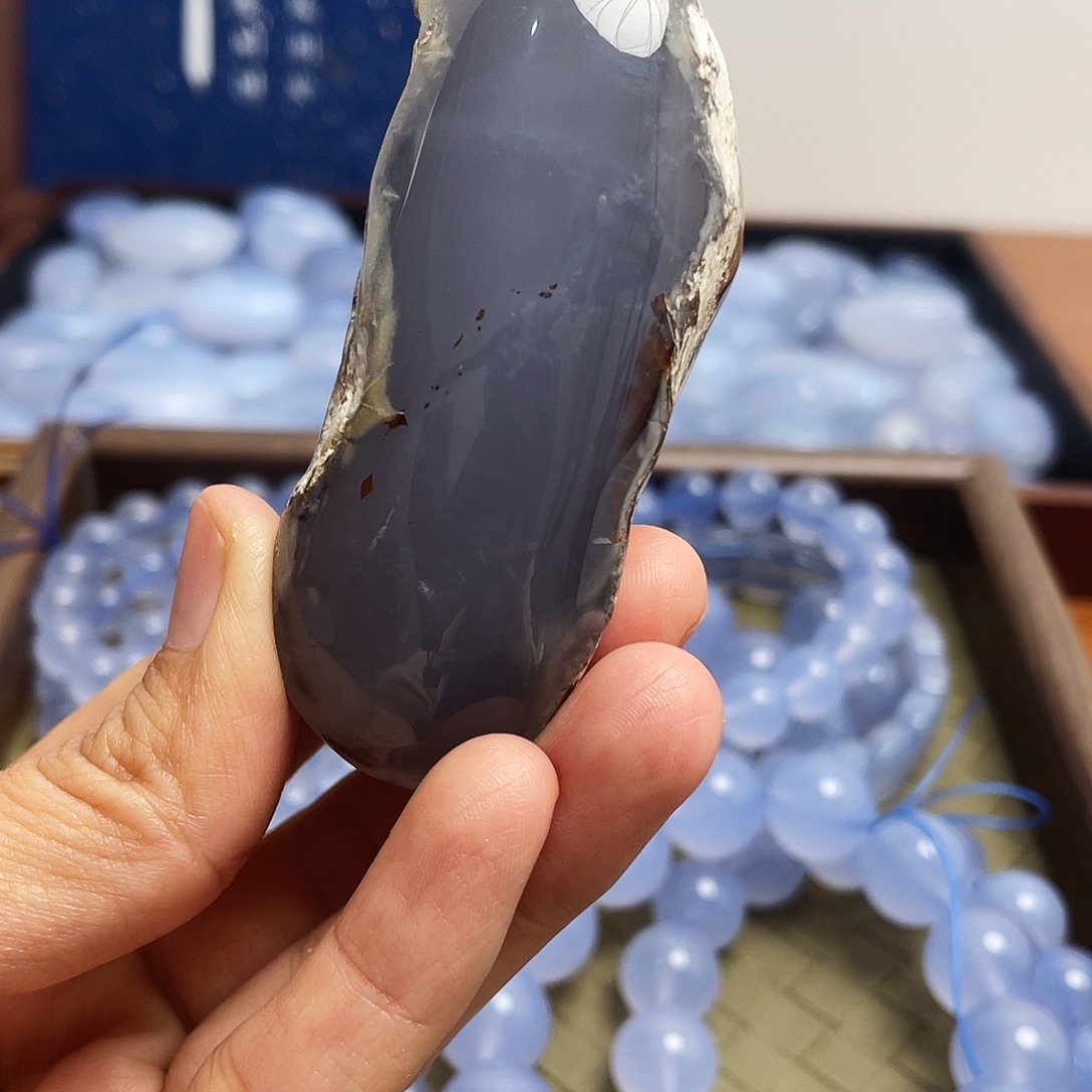 玛瑙/玉髓未镶嵌珠宝奇石