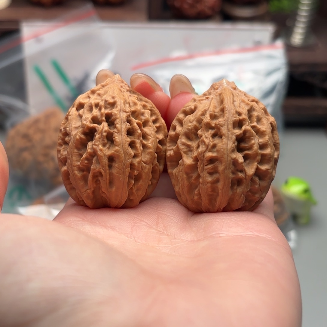 文玩核桃把件小楸千32