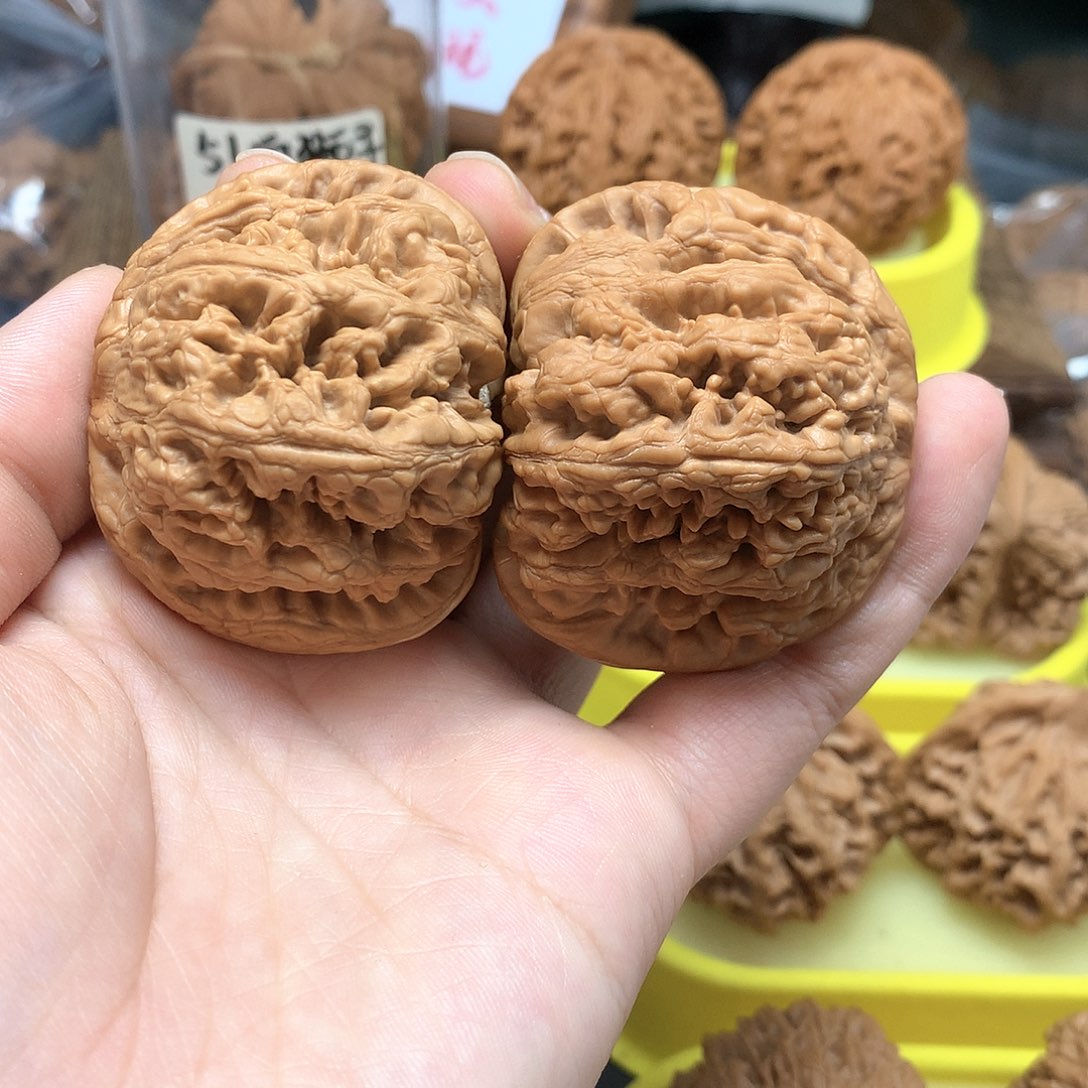文玩核桃把件49粗筋