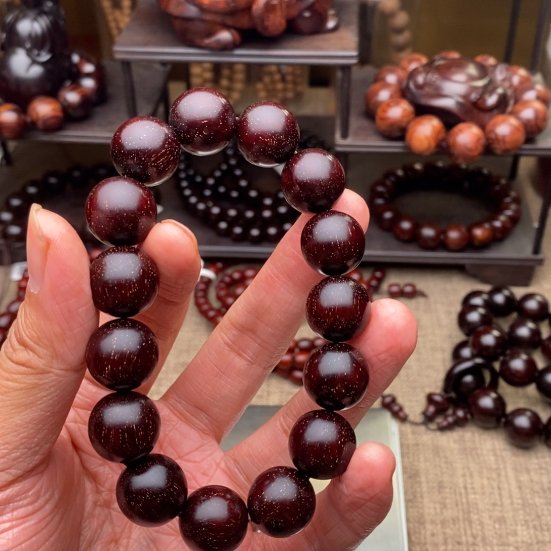 檀香紫檀（小叶紫檀）手串/手链C****崔1.5爆满金星