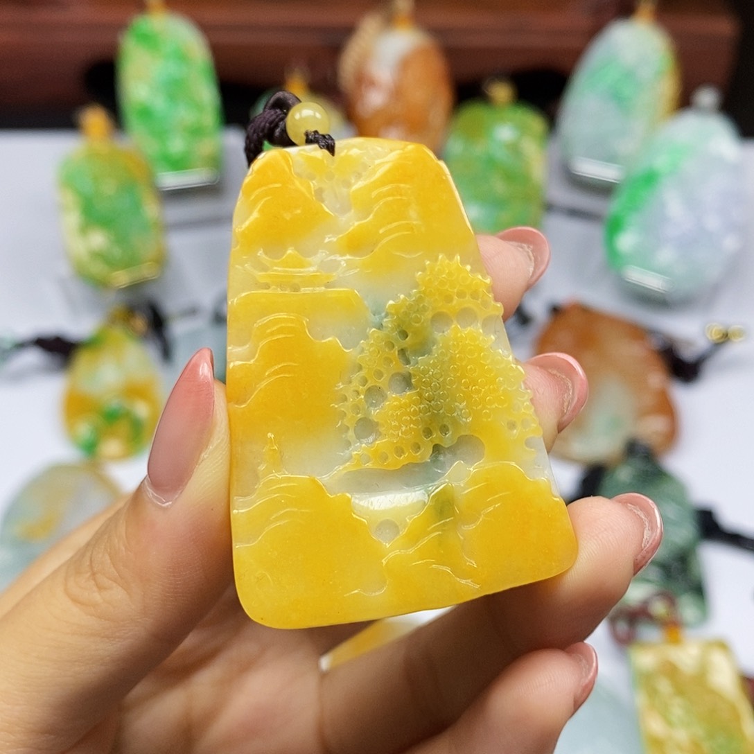 颈饰未镶嵌翡翠天然翡翠A货