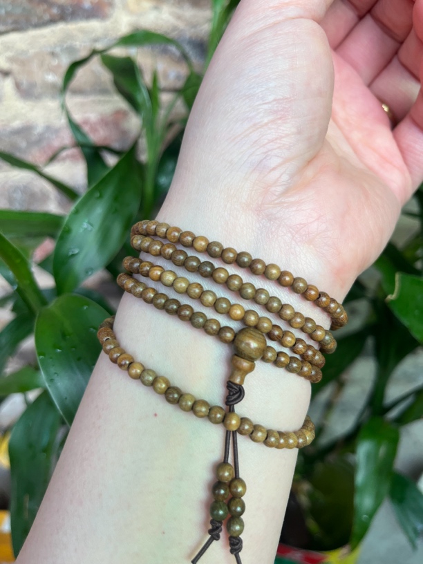 阿根廷绿檀精品0.4cm*216颗高油高密度，自带清香味纯手工打磨