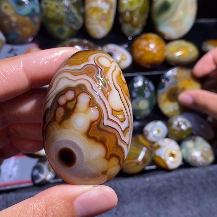 玛瑙/玉髓珠宝奇石未镶嵌