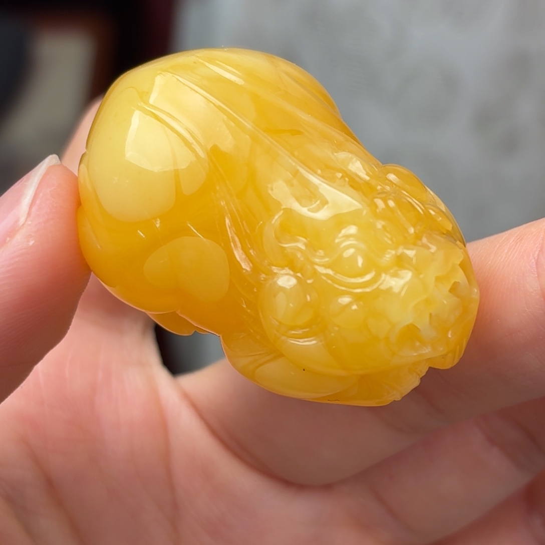 蜜蜡未镶嵌吊坠(不含链)貔貅