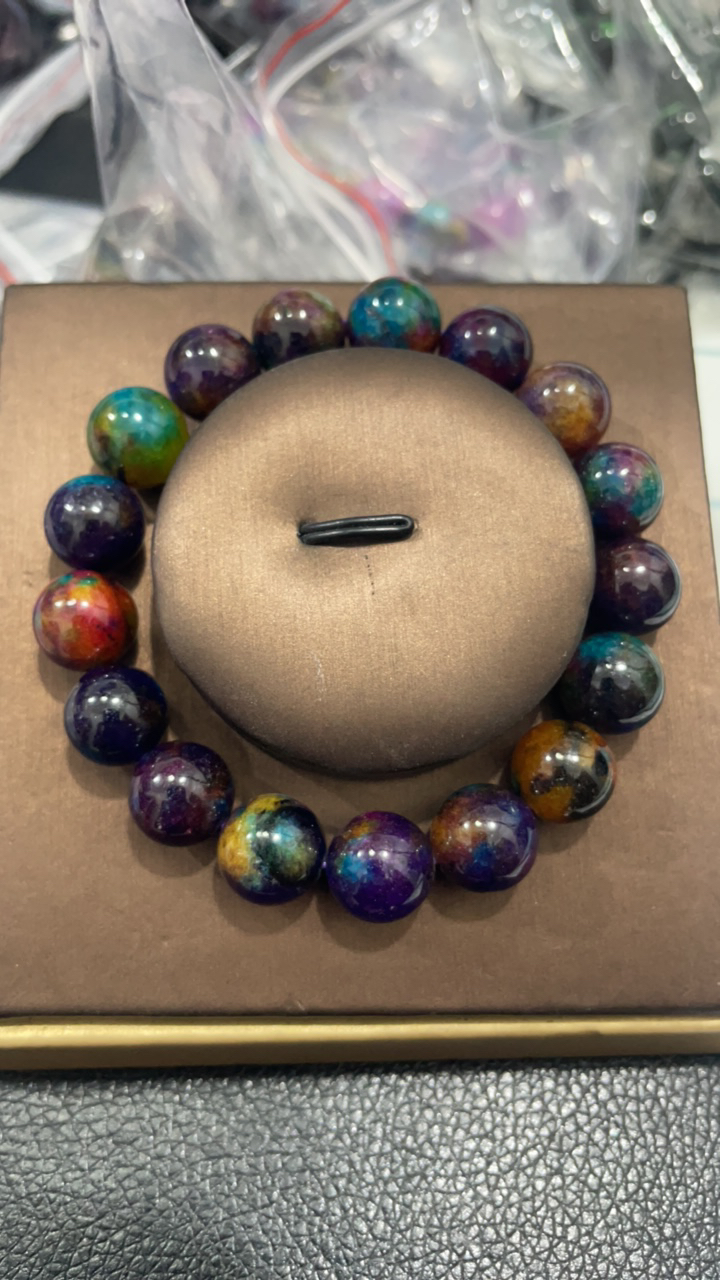 7  卡12七彩手链