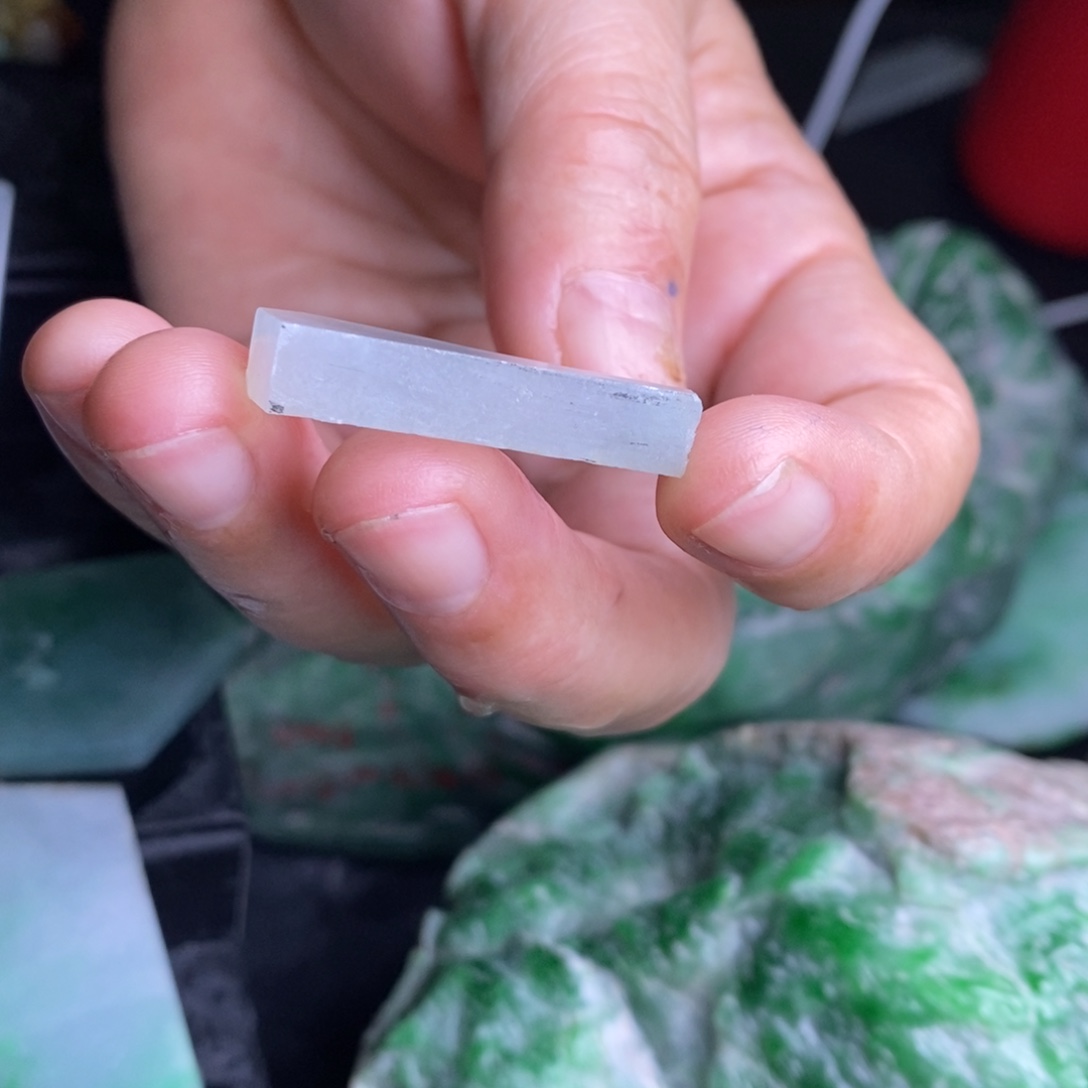 定制翡翠未镶嵌         