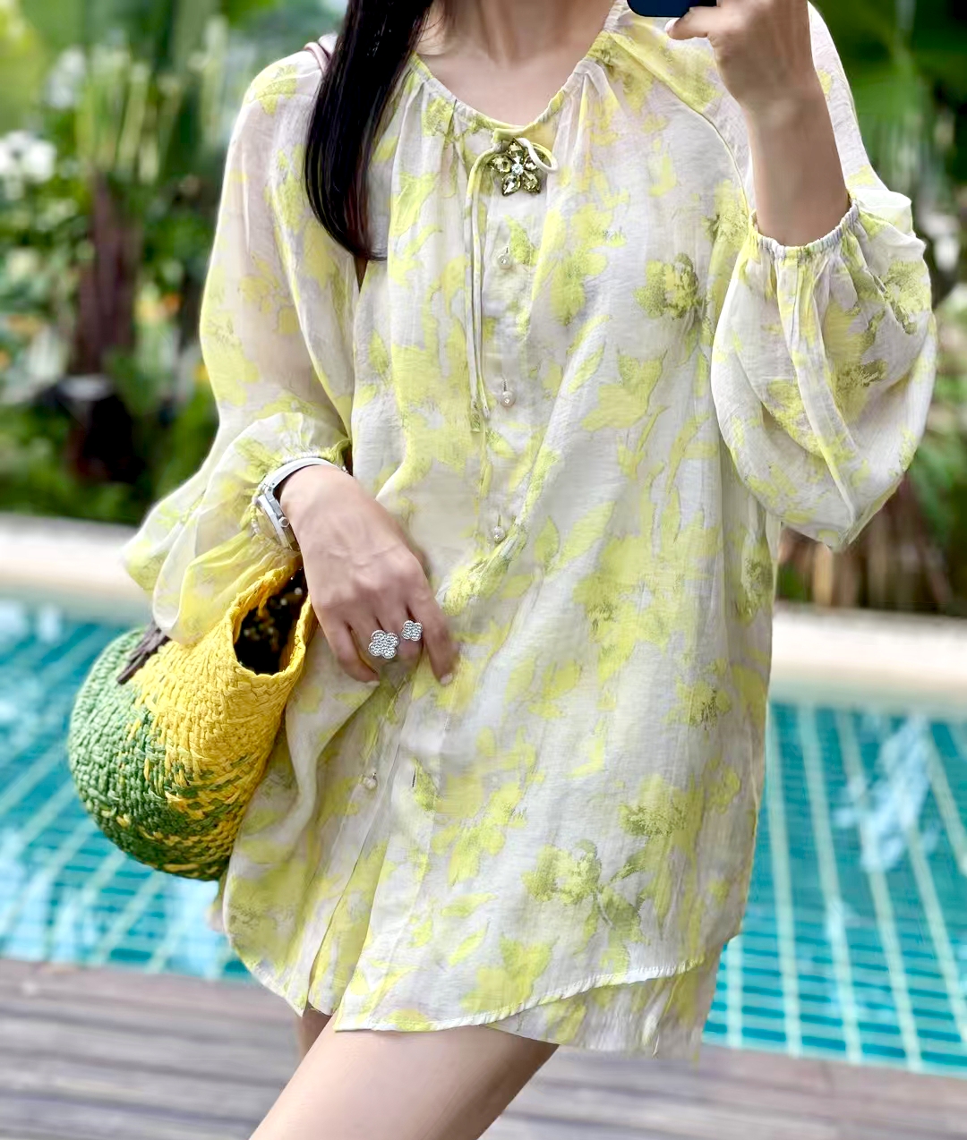 黄色碎花防晒套装女夏气质名媛洋气时尚短裤两件套宽松大码度假风