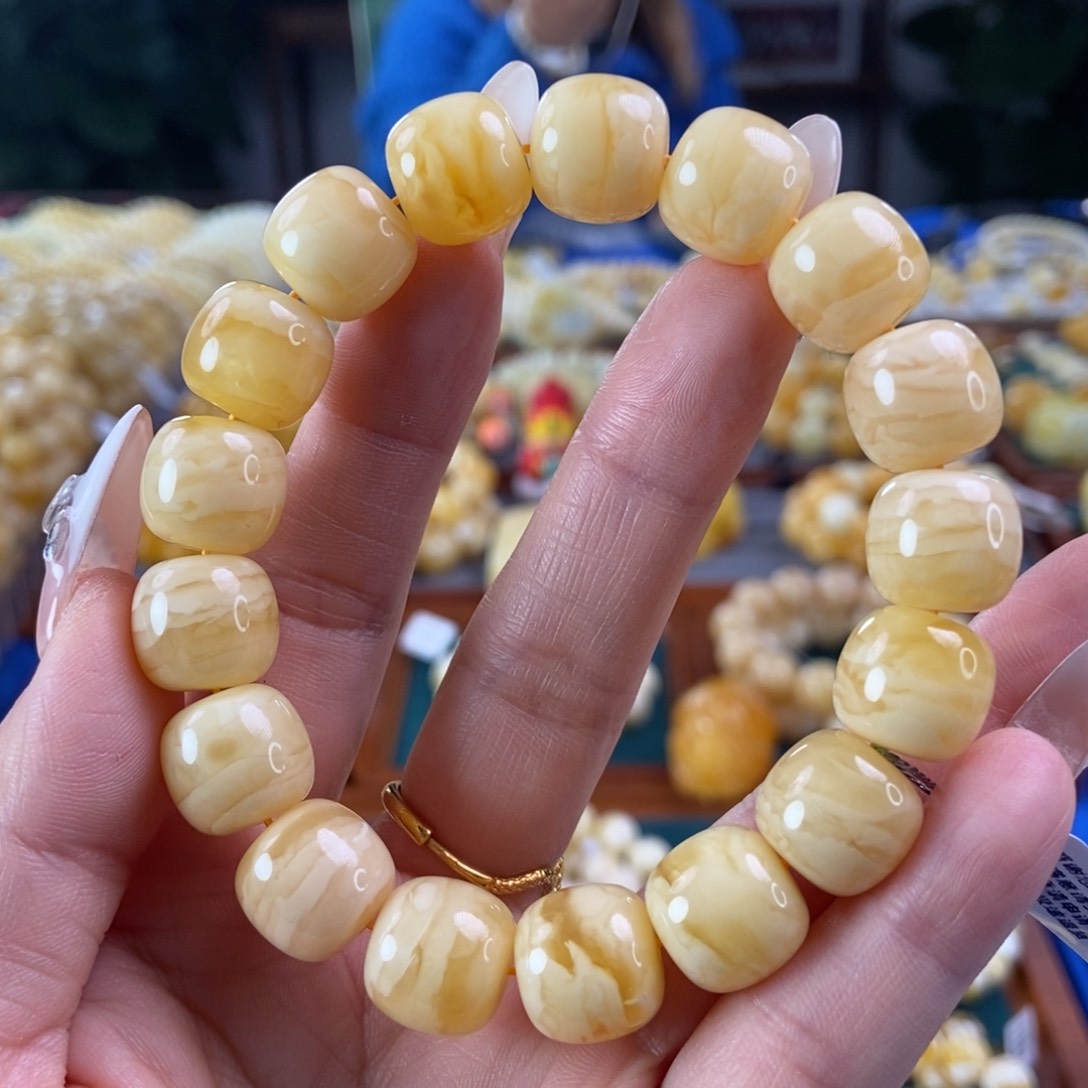 琥珀珠宝奇石未镶嵌13老型23.44