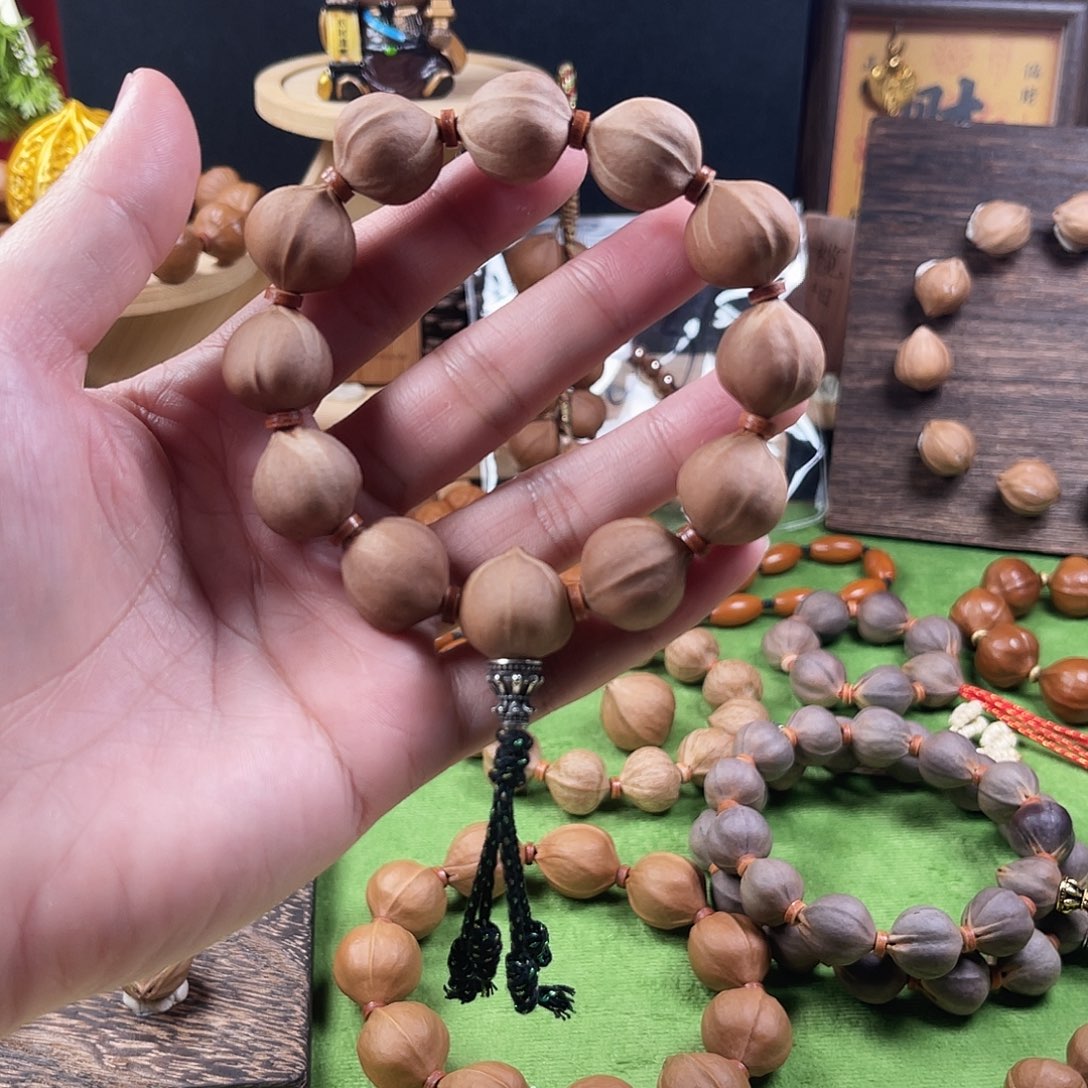 吊坠橄榄核小乖系列，函关树原皮精挑细选橄榄核