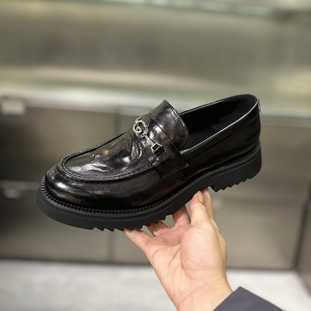 广州真皮软底男鞋2025年春季新款懒人一脚蹬英伦高档商务乐福鞋男