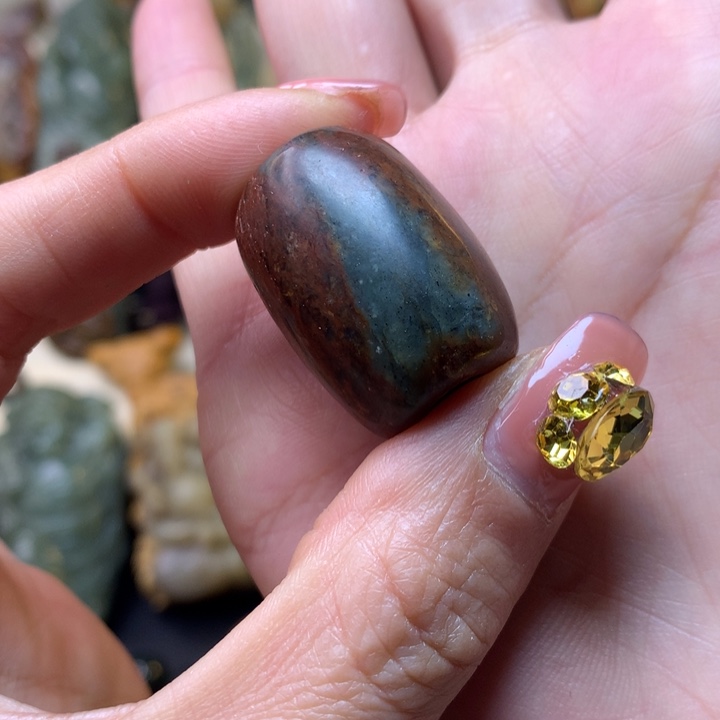 岫岩河磨玉（透闪石质玉）挂件未镶嵌