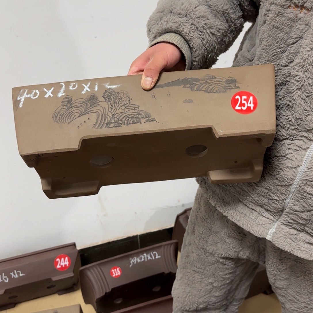 紫砂花盆呜呜呜呜