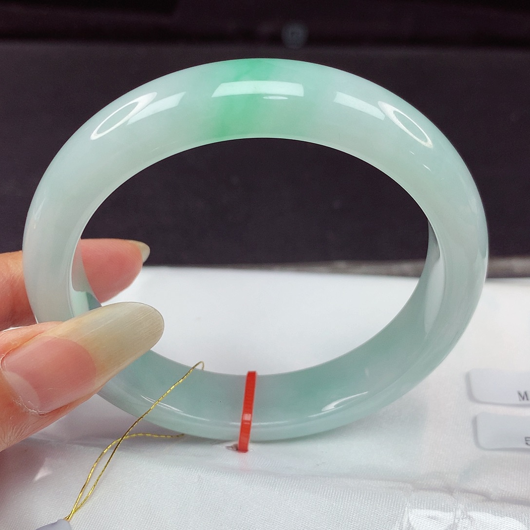 翡翠手镯未镶嵌58圈839