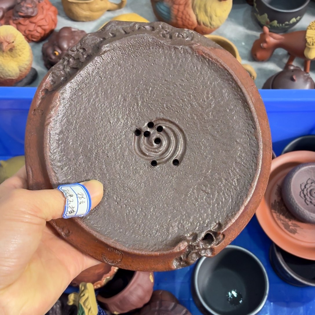 I***尔茶杯紫砂瑕疵不退不换介意勿拍