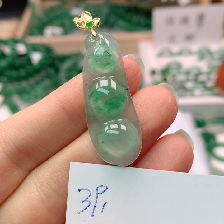 石英质玉颈饰银S925镶嵌