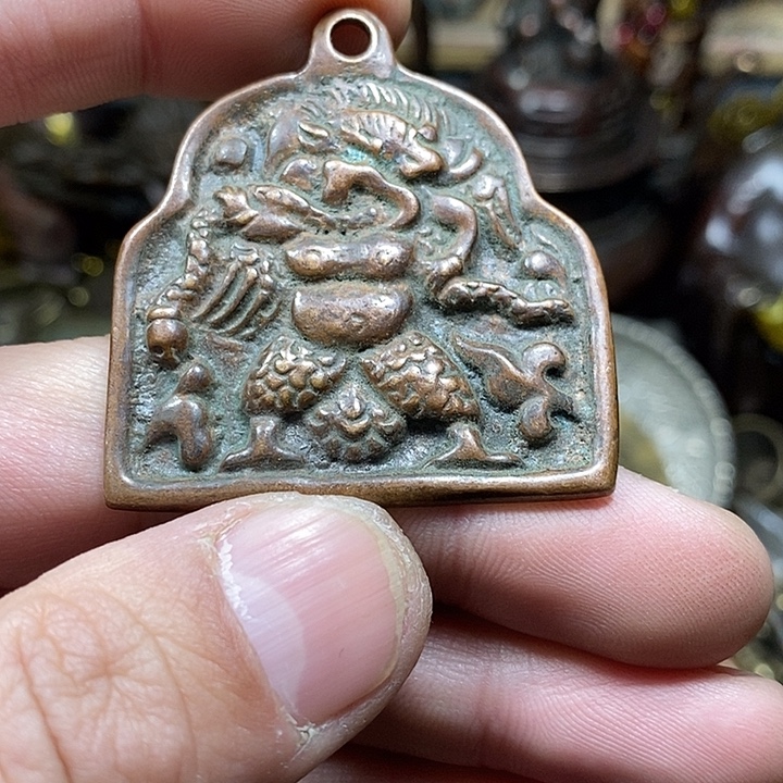 沐***行小杨推荐铜物件一个