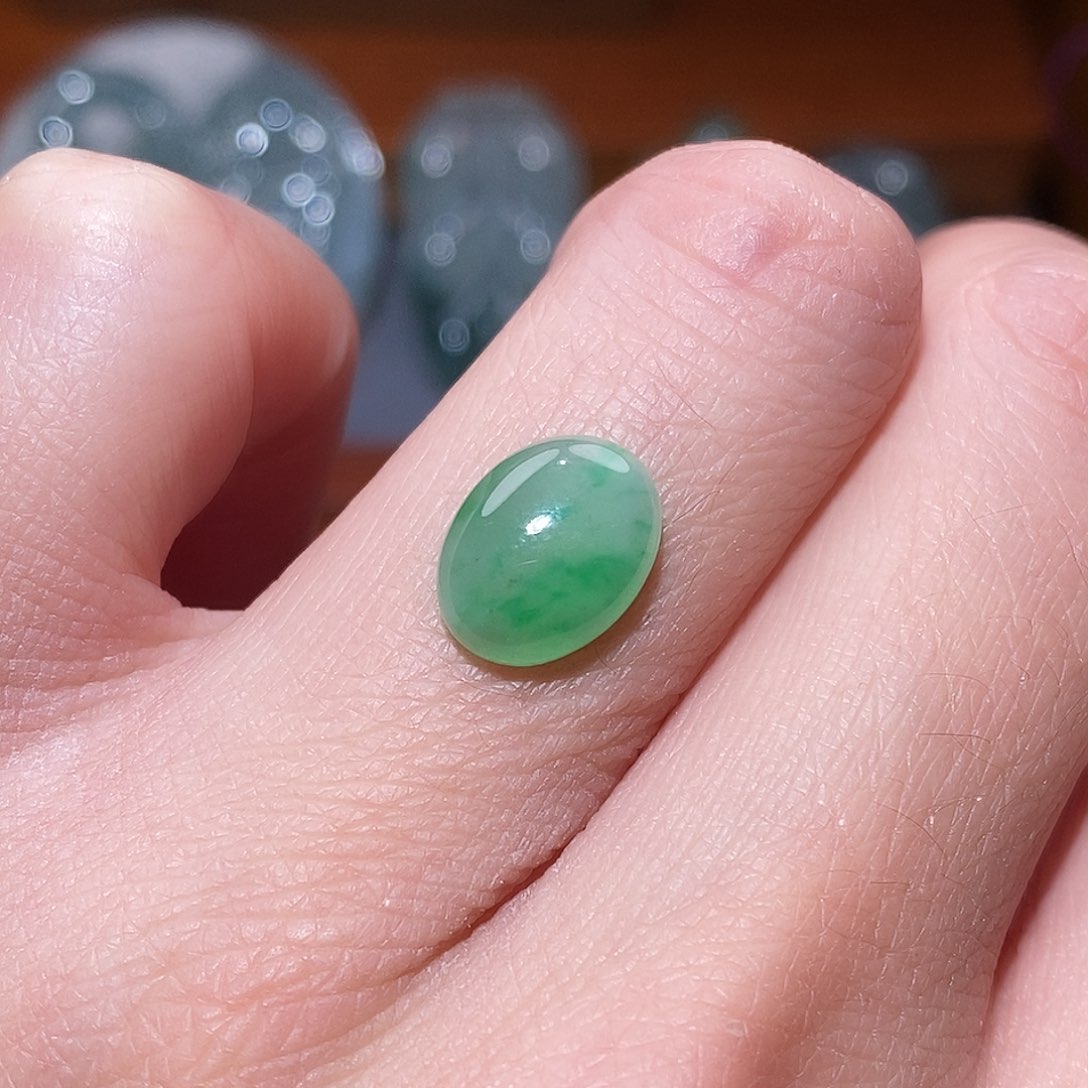 定制翡翠未镶嵌蛋面