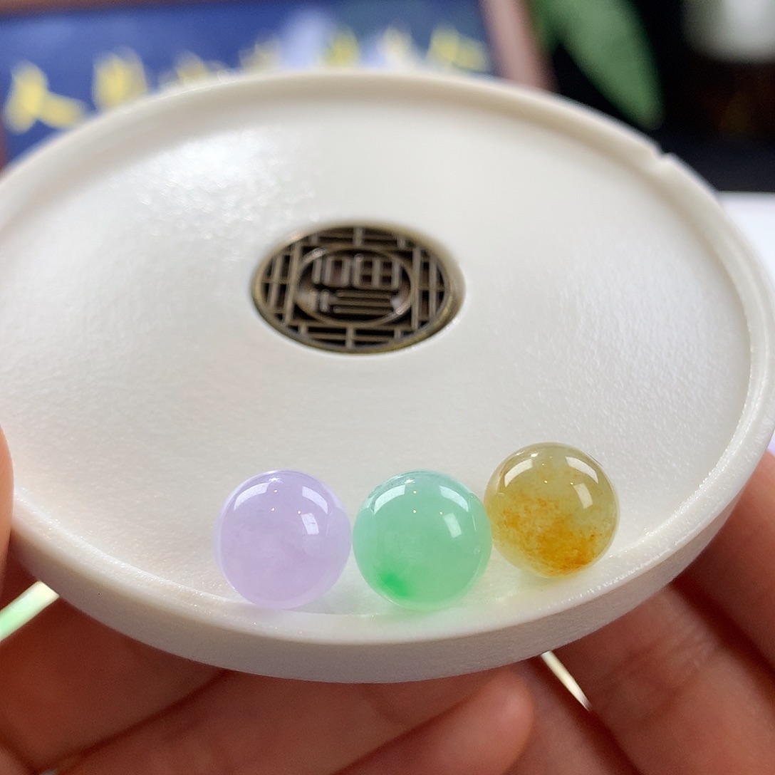 星***肖翡翠散珠翡翠珠子买断不退换