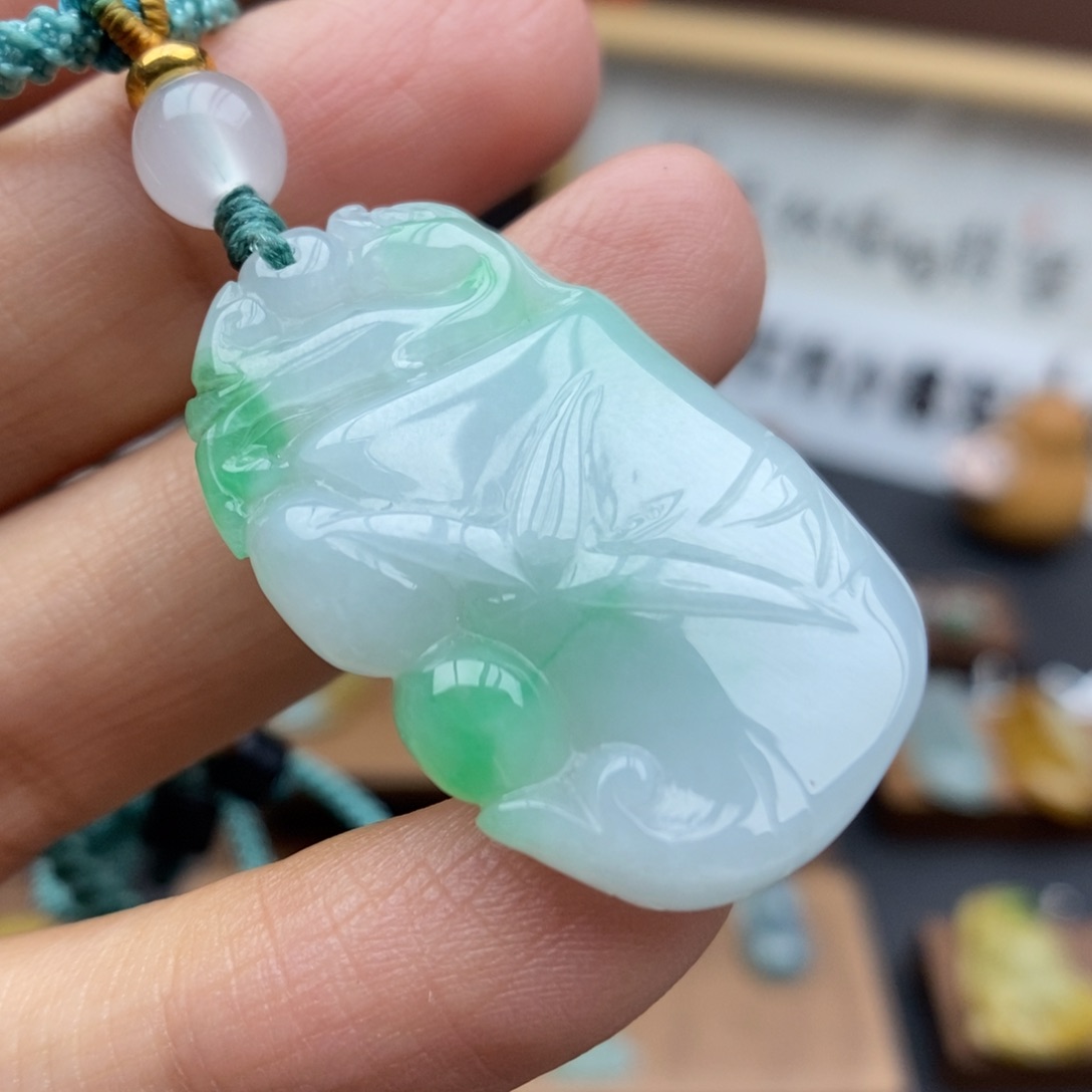 【闪购商品】颈饰未镶嵌翡翠61