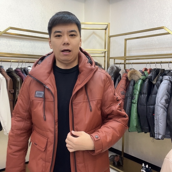 骏***腾真皮皮衣绵羊皮羽绒服165斤
