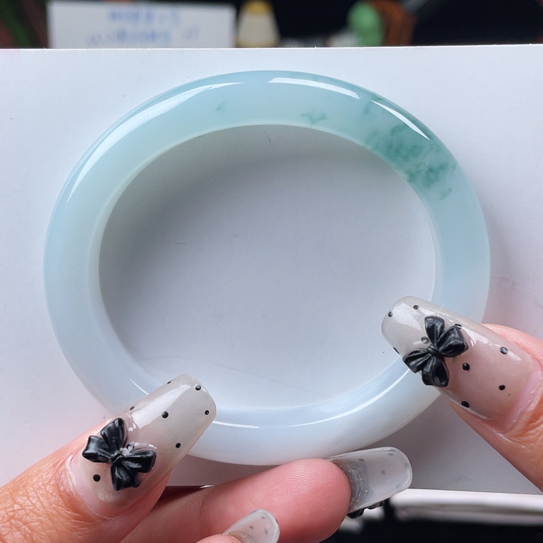 翡翠手镯未镶嵌缅甸翡翠手镯8