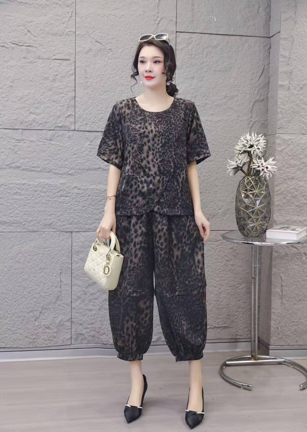 瑜伽女士套装纯色吊带水洗复古港风宽松宽松型背心