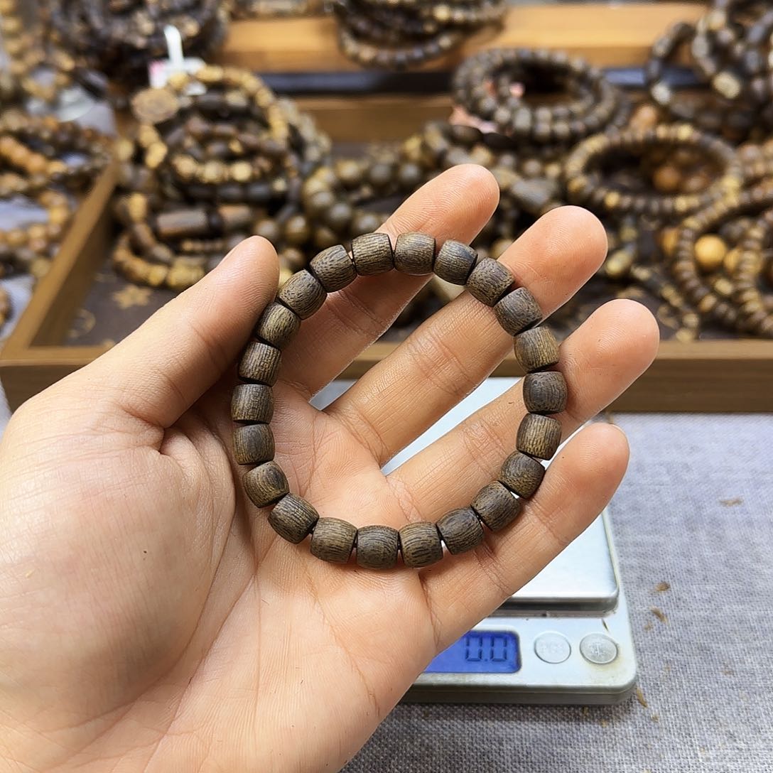 沉香香囊沉香09鼓珠沉水乌身圆叶