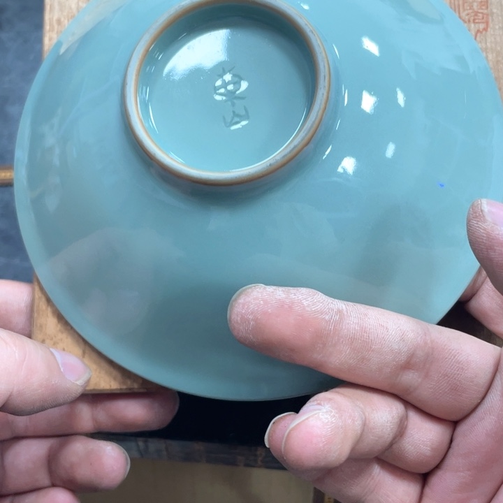 瓷片我*闹瓷制作工艺品