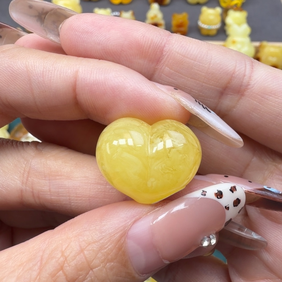 琥珀未镶嵌裸石蜜蜡