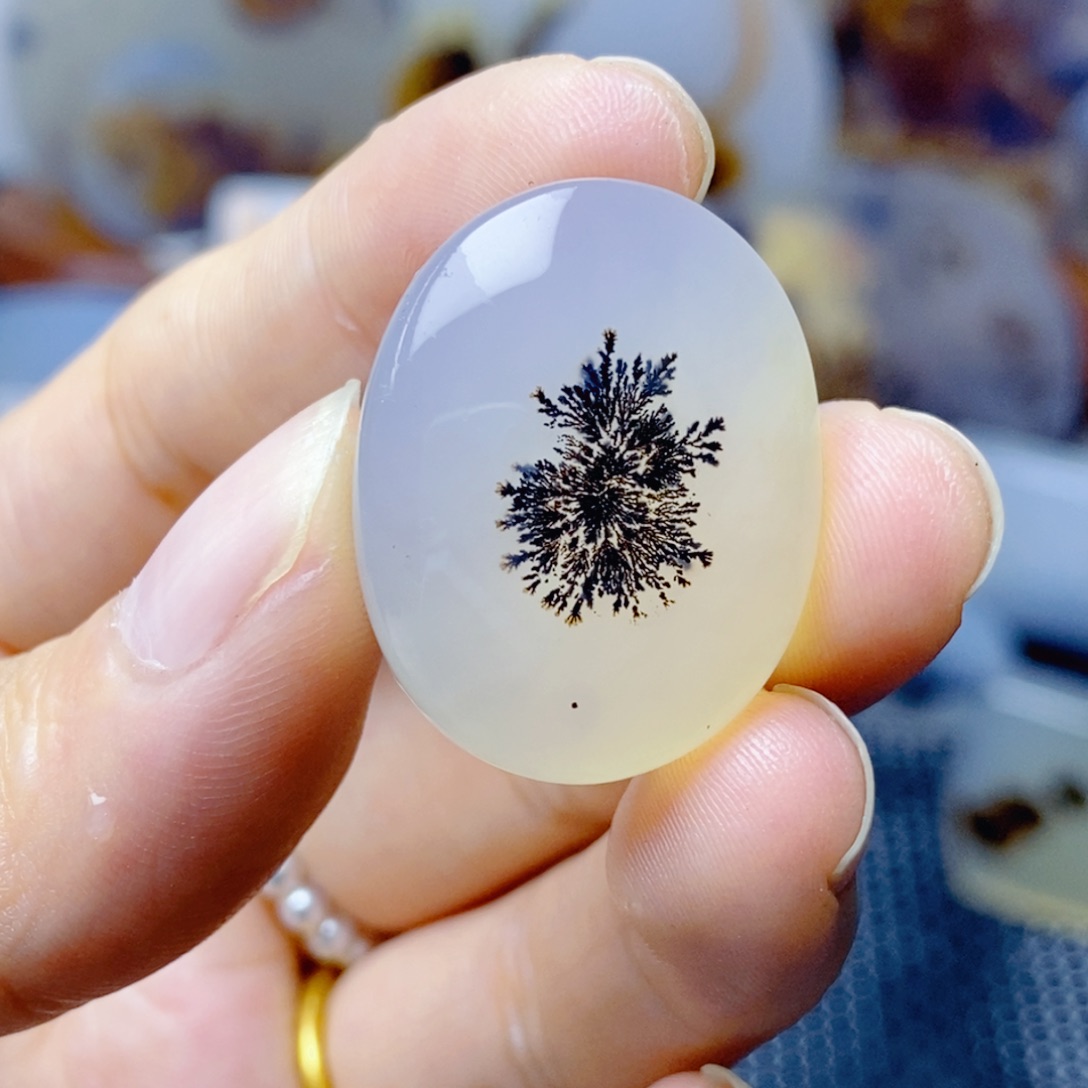 玛瑙/玉髓未镶嵌珠宝奇石