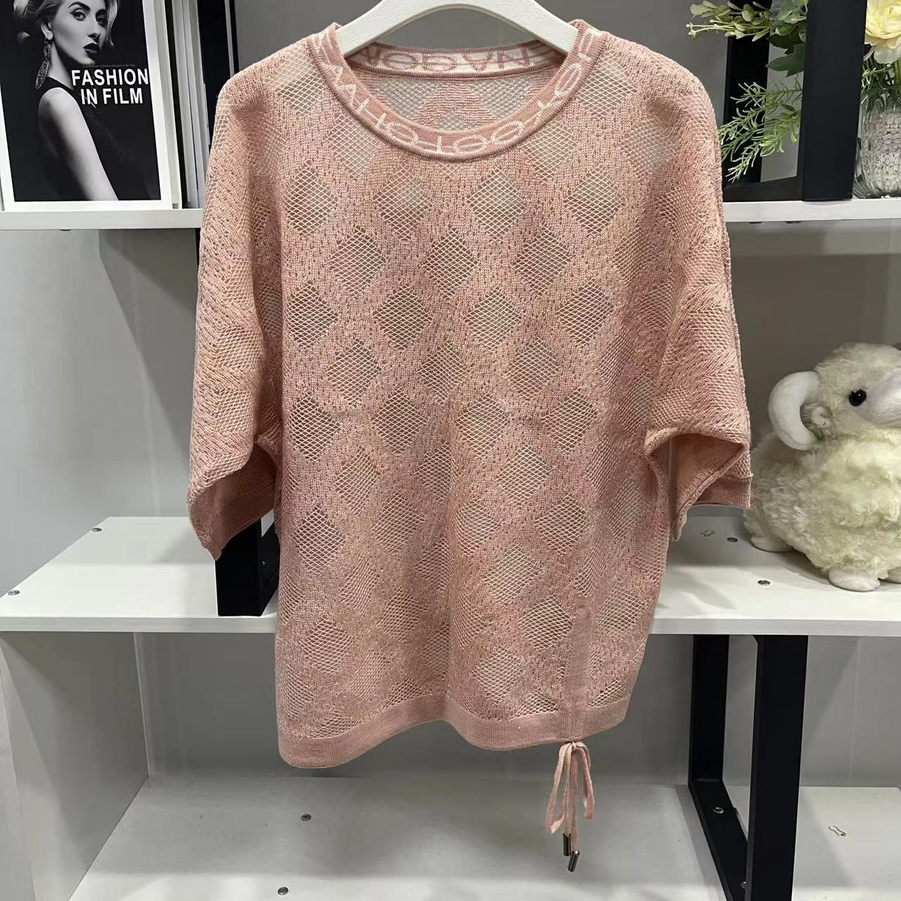 G9155L【春季新款】时尚简约圆领字母菱格抽绳肉粉色短袖0