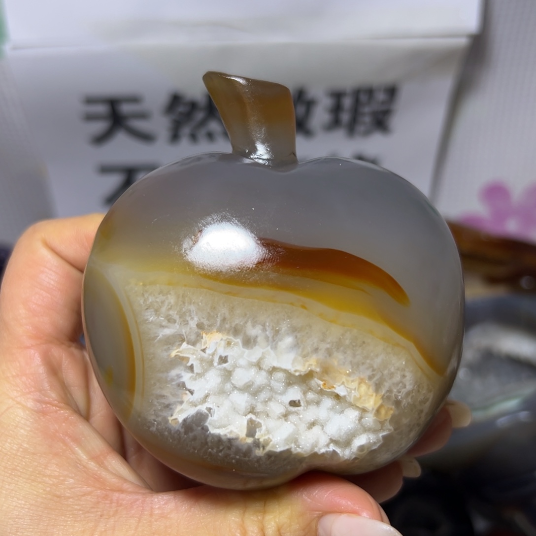 玛瑙/玉髓未镶嵌雕刻件