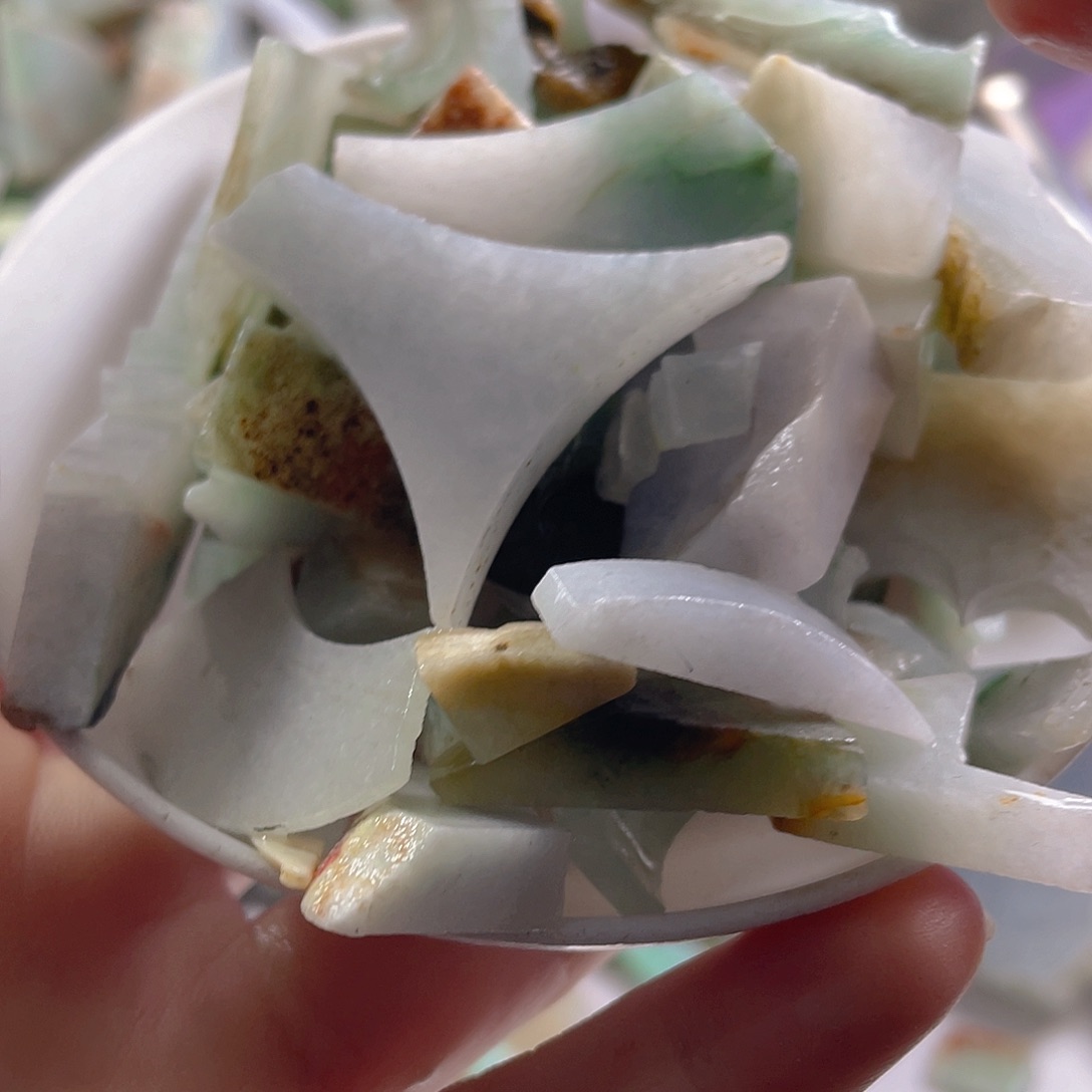 颈饰未镶嵌翡翠a