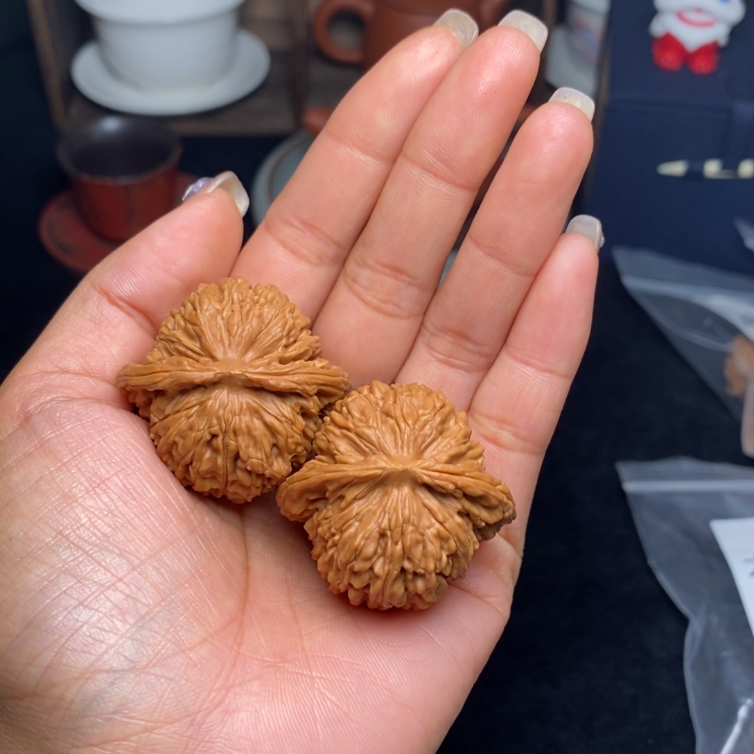 文玩核桃吊坠汉高楼39全