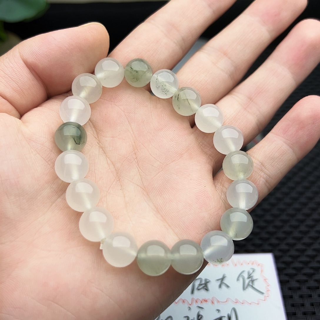 石英质玉（金丝玉）未镶嵌手镯