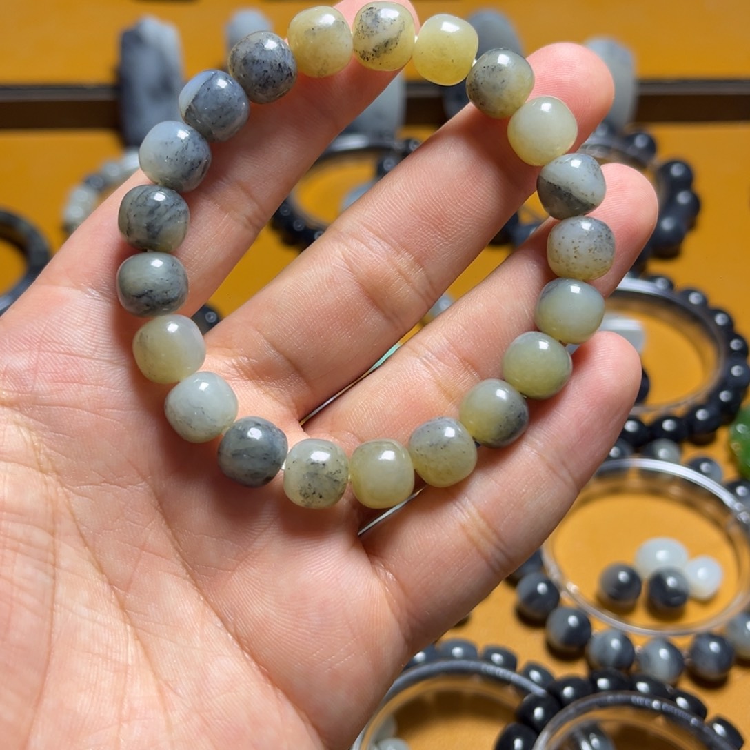 手链未镶嵌和田玉卡十老邢手串