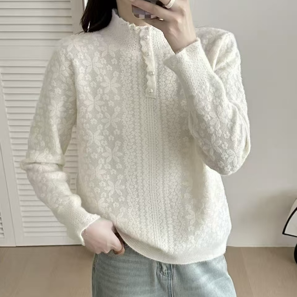 11 4颗扣时尚纯色百搭秋冬打底衫