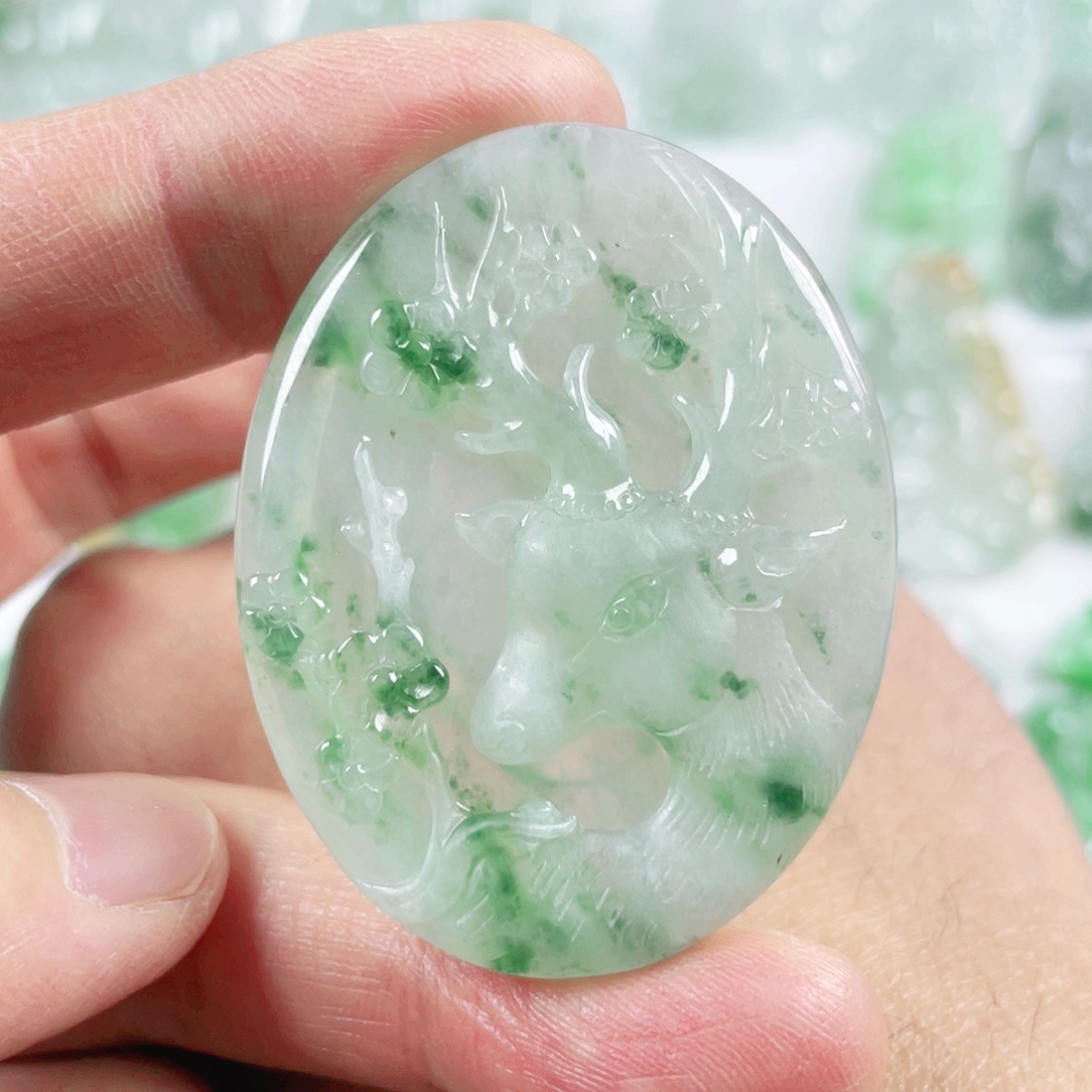 翡翠吊坠(不含链)未镶嵌