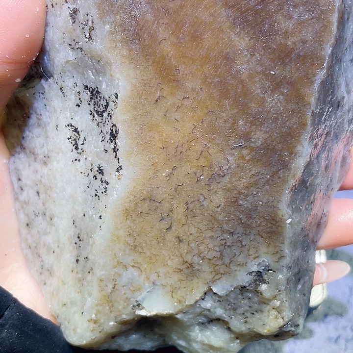 和田玉未镶嵌珠宝半成品